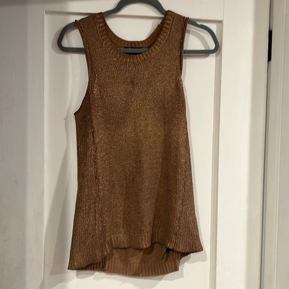 Ella Moss Gold Knit Top - Picture 1 of 3